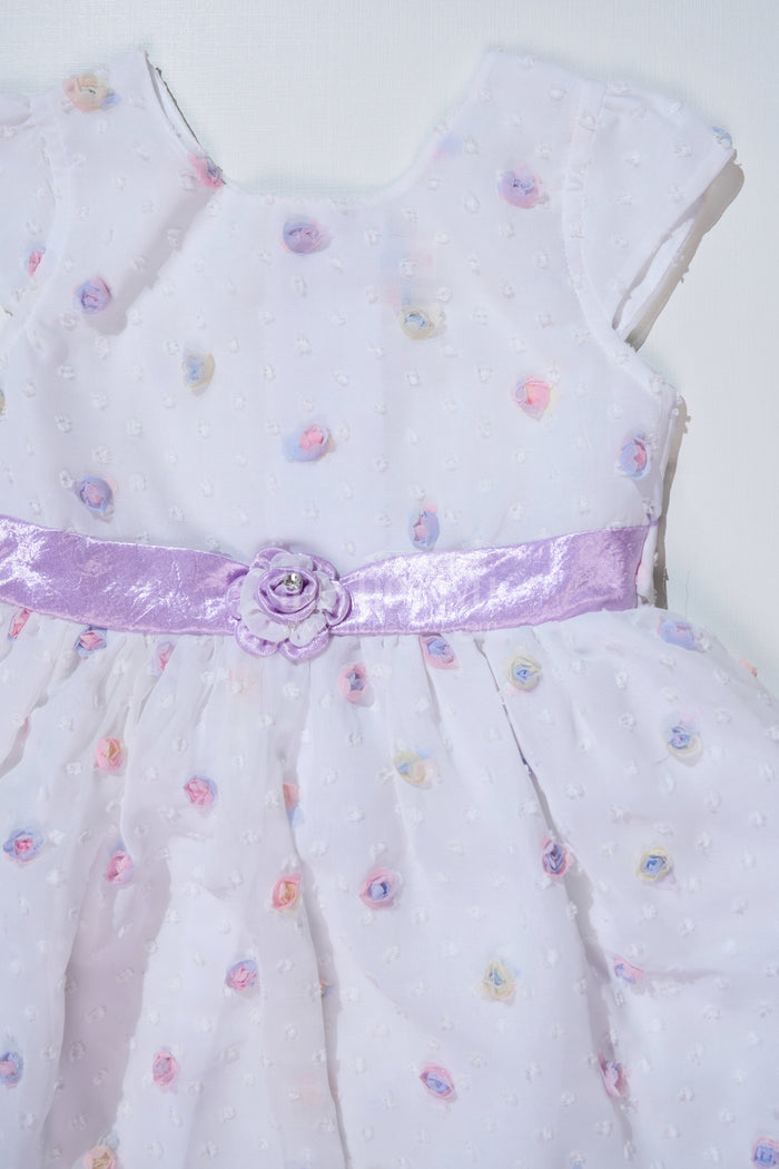 The Nesavu Girls Cotton Frock Girls White Frock with Delicate Floral Embroidery and Satin Bow for Elegant Look Nesavu Girls White Frock Floral Embroidery Satin Bow Special Occasions | The Nesavu