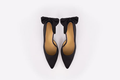 Aerial view of Annie Court shoe in black. A formal evening shoe with stiletto heel and bow on the back. Womens shoes in larger sizes available in sizes 42-46.