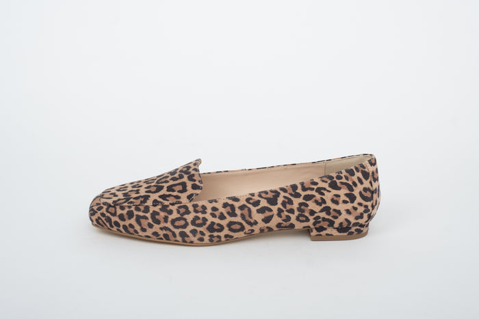 Side shot of Leopard print flat shoe available in European sizes 42 43 44 45 46 standard and wide fit