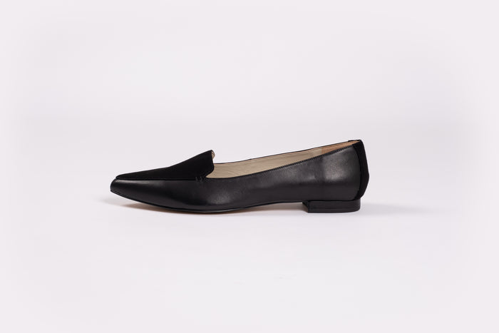 AVA FLAT (BLACK)
