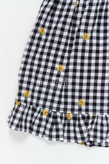 The Nesavu Girls Cotton Frock Baby Girl Cotton Frock for Casual Outings and Daycare Wear Nesavu Nesavu baby girl cotton frock with daisy embroidery and checks for casual wear