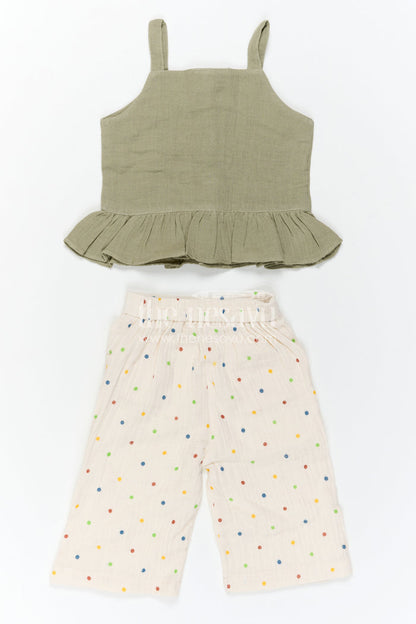 The Nesavu Baby Casual Sets Baby Girl Cotton Outfit Set for Daily Wear and Playtime Nesavu Nesavu Baby Girl Muslin Cotton Casual Outfit Set With Sleeveless Top And Printed Pants For Daily Comfort
