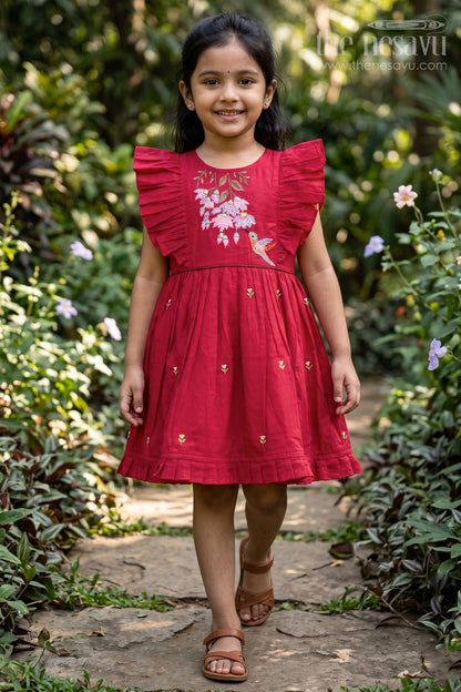 The Nesavu Girls Chanderi Frock Baby Girl Frock for Photoshoot and Party Wear Occasions Nesavu 16 (1Y) / Red / Chanderi GFC2239A-16 Nesavu Baby Girl Frock For Photoshoot And Party Wear In Chanderi Cotton With Thread Embroidery