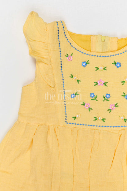 The Nesavu Girls Cotton Frock Baby Girl Frock for Summer Playdates and Casual Outings Nesavu Nesavu baby girl muslin cotton frock for toddler summer playdates and outings with thread embroidery