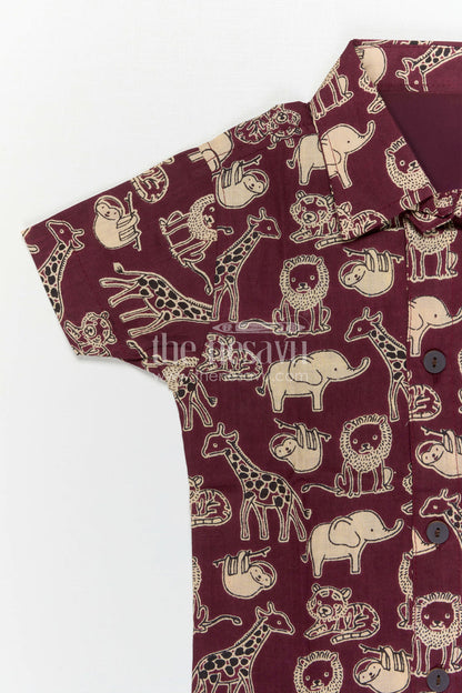 The Nesavu Boys Casual Set Boys Cotton Co Ord Set for Playtime and Summer Outings Nesavu Nesavu Boys Cotton Co Ord Set For Playtime With Animal Print Shirt And Shorts Summer Outfit