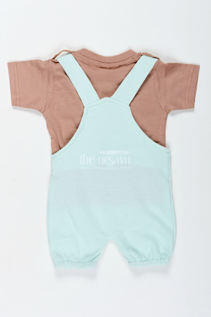 The Nesavu Boys Casual Set Boys Cotton Waffle Knit Batch Design Set with Dog Embellishment and Mint Green Overalls for Daily Wear Nesavu Nesavu Boys Cotton Waffle Knit Batch Design Set Mint Green Overalls Dog Patch Embellishment