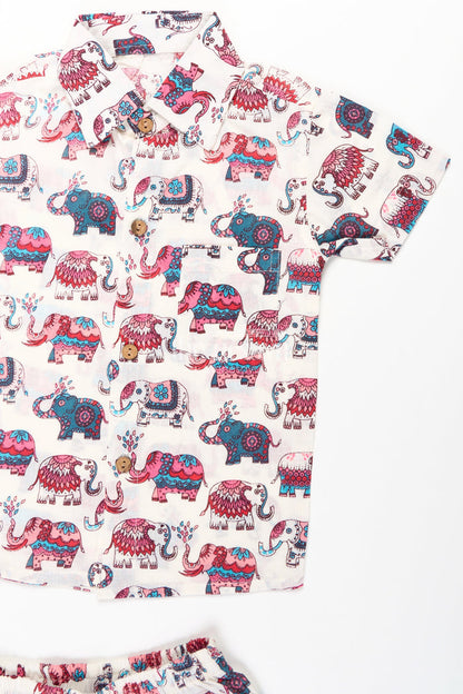 The Nesavu Boys Casual Set Boys Cute Casual Clothes with Pink and Blue Elephant Motifs for Playful Comfort and Style Nesavu Nesavu Boys Cute Casual Clothes Pink Blue Elephant Print Shirt Shorts Cotton