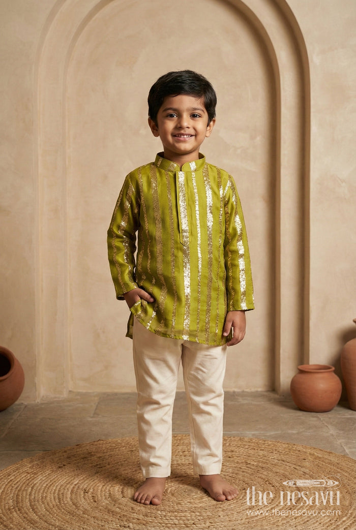 The Nesavu Boys Kurtha Set Boys Festive Kurta Set with Zari Detail for Weddings and Cultural Occasions Nesavu 14 (6M) / Green BES760B-14 Nesavu boys festive kurta set Banaras zari design  ideal weddings ethnic events