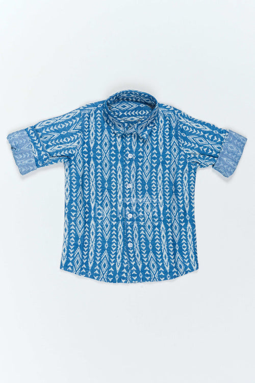 The Nesavu Boys Cotton Shirt Boys Geometric Print Shirt for Festive Lunches Travel and Weekend Occasions Nesavu 18 (2Y) / Blue / Cotton Blend BS544A-18 Nesavu Boys Geometric Print Shirt For Festive Lunches Travel Weekend Outings And Smart Casual Occasions
