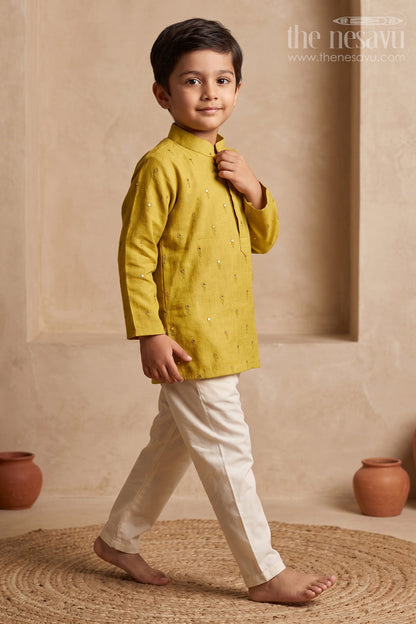 The Nesavu Boys Kurtha Set Boys Kurta Set for Festive Occasions and Temple Visit Nesavu 16 (1Y) / Green / Silk Blend BES1009A-16 Nesavu Boys Kurta Set Silk Blend With Thread Embroidery For Festive Occasions And Traditional Wear