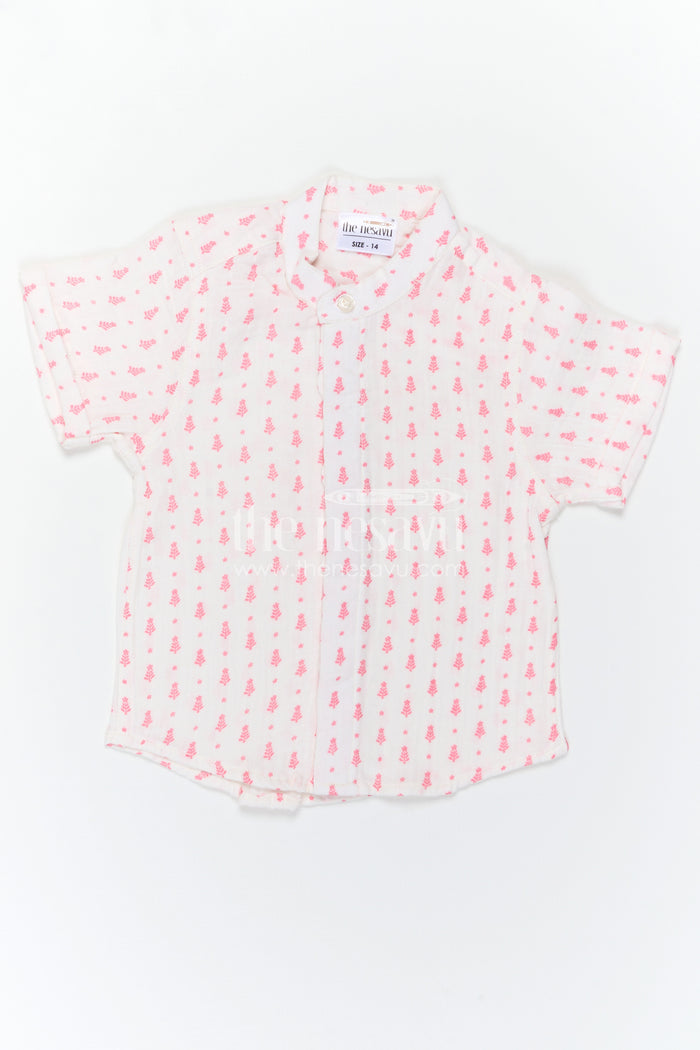 The Nesavu Boys Cotton Shirt Boys Muslin Cotton Shirt for Daily Wear and Light Comfort Nesavu Nesavu Boys Muslin Cotton Printed Shirt For Daily Wear And Casual Outings With Breathable Soft Fabric