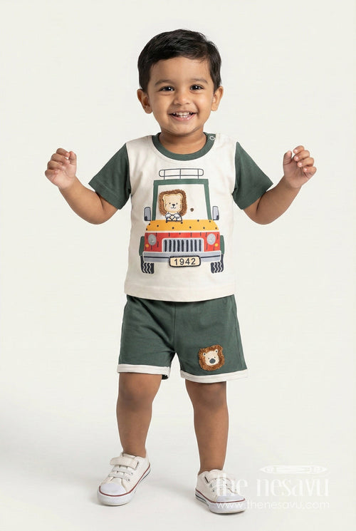 The Nesavu Boys Casual Set Boys Newborn Green Cotton Dress Set with Robot Print Tee and Dark Shorts for Comfortable Daily Wear Nesavu 14 (6M) / Green BCS283A-14 Nesavu Boys Newborn Green Cotton Dress Set Robot Printed Tee Dark Shorts Casual Wear