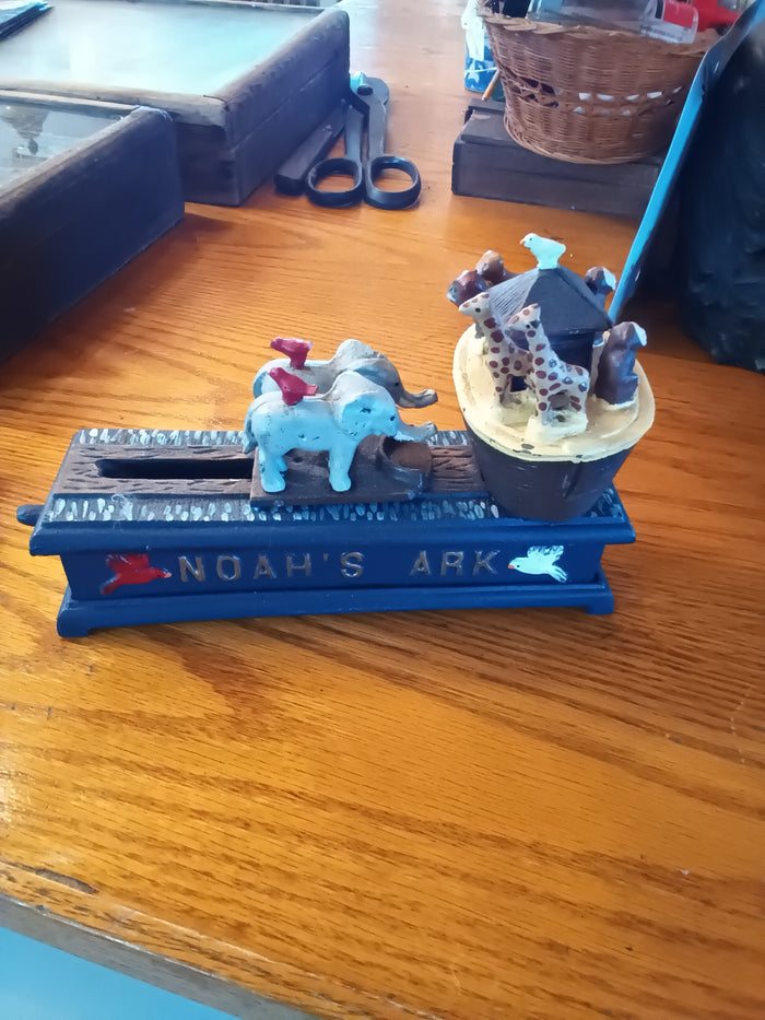 Cast Iron mechanical Noah's Ark  Bank
