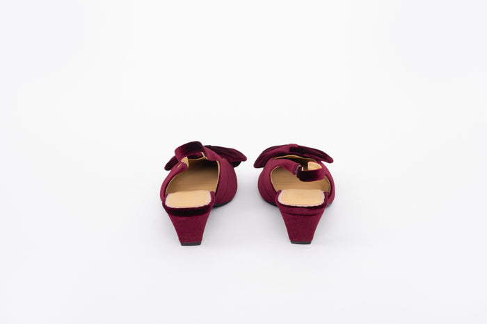 Back shot of womens kitten heeled berry velvet bow slingback available in larger sizes 42-46