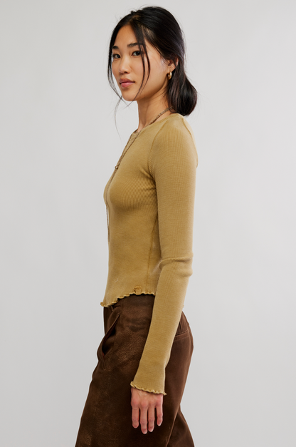 Easy Does it Long Sleeve Tee in Golden Eagle