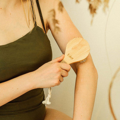 Esker | Natural Bristle Dry Brush - Esker - Living with Ivey