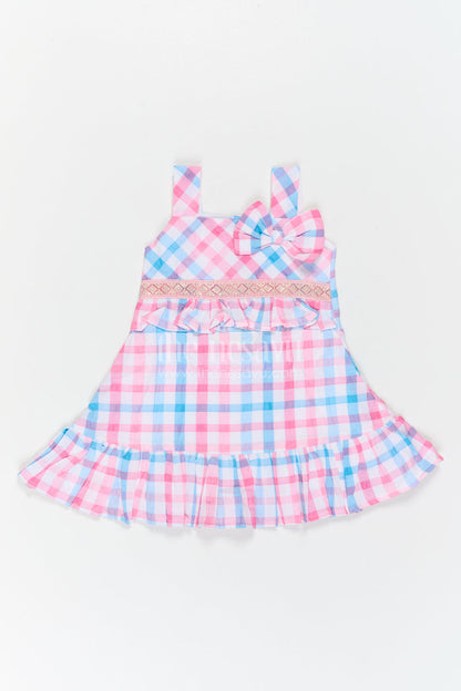 The Nesavu Girls Cotton Frock Girls Checked Frock for Vacations and Casual Celebrations Nesavu Nesavu Girls Checked Cotton Frock For Vacations And Playful Family Outings