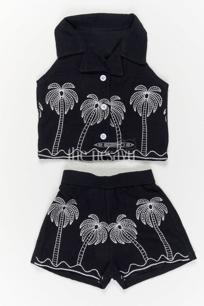 The Nesavu Girls Co-Ord Sets Girls Co Ord Outfit for Travel Days and Casual Outings Nesavu Nesavu Girls Muslin Cotton Co Ord Outfit For Travel And Outings With Embroidered Palm Design