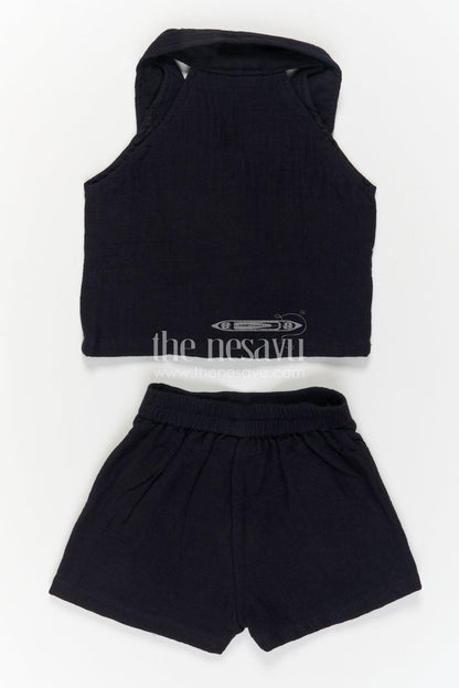 The Nesavu Girls Co-Ord Sets Girls Co Ord Outfit for Travel Days and Casual Outings Nesavu Nesavu Girls Muslin Cotton Co Ord Outfit For Travel And Outings With Embroidered Palm Design