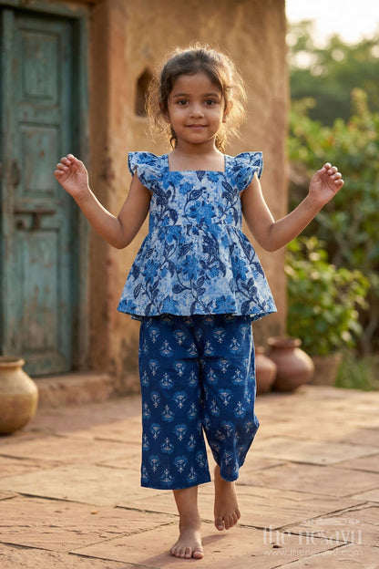 The Nesavu Girls Co-Ord Sets Girls Cotton Co Ord Set for Summer Outings Nesavu 16 (1Y) / Blue / Cotton GCS005A-16 Nesavu Girls Cotton Co Ord Set With Digital Print For Summer Outings Travel And Casual Wear