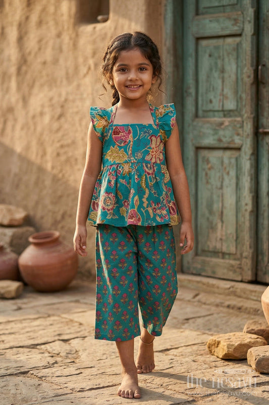 The Nesavu Girls Co-Ord Sets Girls Cotton Co Ord Set for Summer Nesavu 16 (1Y) / Green / Cotton GCS002A-16 Nesavu Girls Cotton Co Ord Set With Digital Print For Summer Outings And Everyday Casual Wear