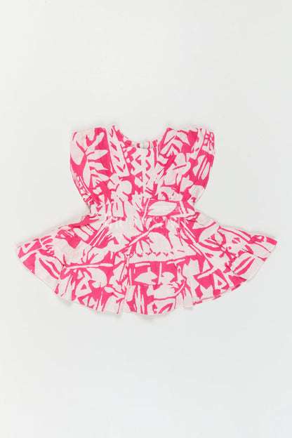 The Nesavu Girls Cotton Frock Girls Cotton Frock for Birthday Parties and Summer Outings Nesavu Nesavu Girls Cotton Frock For Birthday Parties And Summer Outings With Digital Print Sleeveless Design