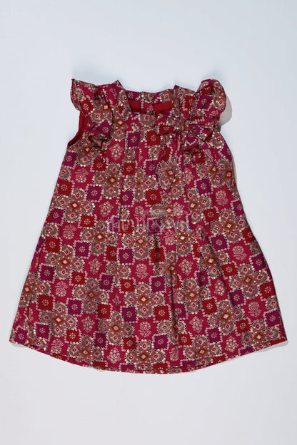 The Nesavu Girls Cotton Frock Girls Dm Frock in Muslin Silk with Stylish Pleats and Bow Detail Nesavu 16 (1Y) / Pink GFC1603C-16 Nesavu Girls DM Frock Muslin Silk Stylish Pleats Shoulder Bow