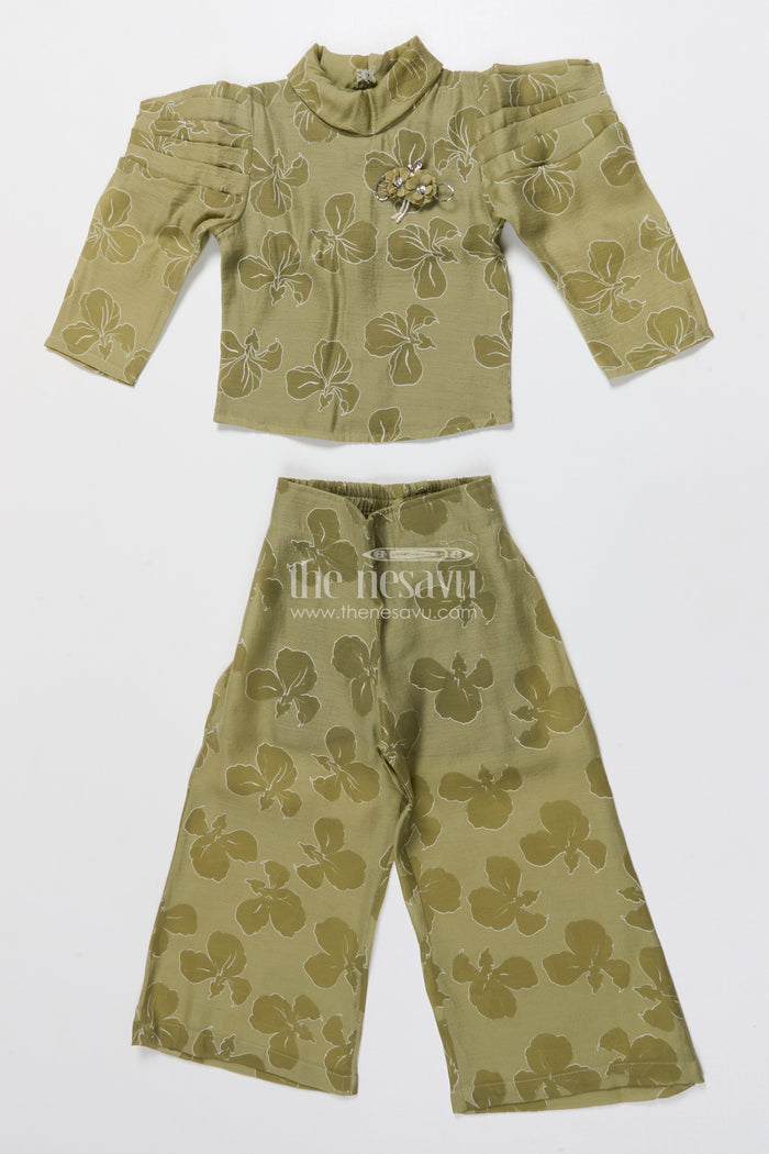 The Nesavu Girls Co-Ord Sets Girls Floral Co-Ord Outfit for Celebrations and Casual Outings Nesavu 22 (4Y) / Green GPS907B-22 Nesavu girls digital floral co-ord set puff sleeves festive pants family occasions