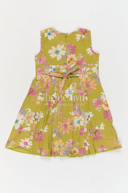 The Nesavu Girls Cotton Frock Girls Frock for Festive Gatherings and Traditional Day Outings Nesavu Nesavu Girls Cotton Frock For Festive Gatherings And Traditional Outings With Vibrant Digital Print Design