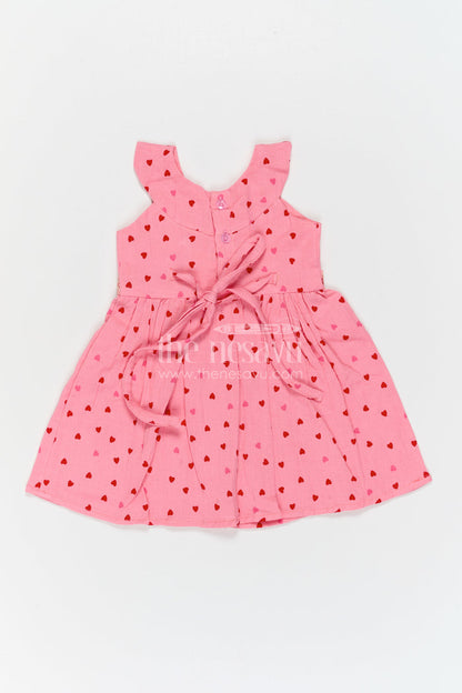 The Nesavu Girls Cotton Frock Girls Printed Frock for Birthdays and Playful Outings Nesavu Nesavu Girls Muslin Cotton Frock With Digital Print For Birthdays And Playful Outings