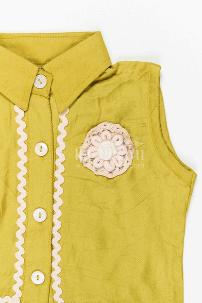 The Nesavu Girls Co-Ord Sets Girls Stylish Bubble Crepe Co-ord Set for Summer Outings and Casual Celebrations Nesavu Nesavu girls bubble crepe co-ord set for summer outings casual wear and stylish kids fashion