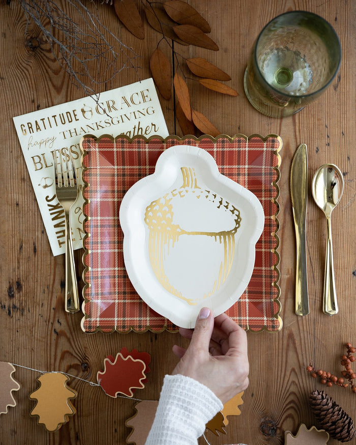 Harvest Plaid 9" Scalloped Plate