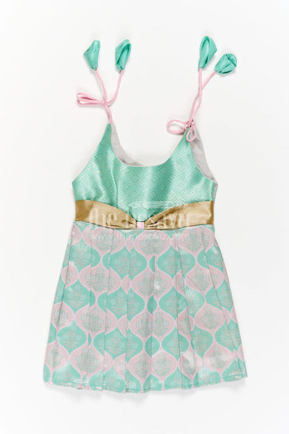 10 (NB) / Green / Style 4