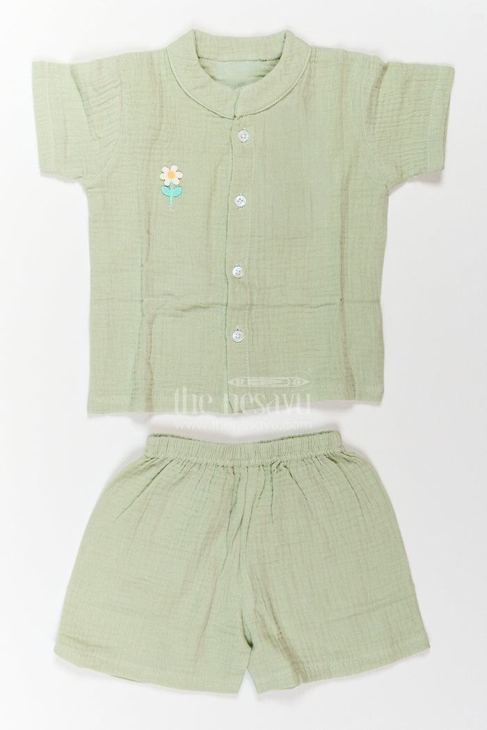 The Nesavu Night Dress Kids Breathable Pajama Set for Summer Sleep and Relaxed Mornings Nesavu 18 (2Y) / Green / Muslin NS086A-18 Nesavu Kids Breathable Muslin Pajama Set For Summer Sleep Relaxed Mornings With Floral Embroidered Top