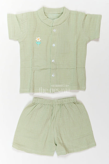 The Nesavu Night Dress Kids Breathable Pajama Set for Summer Sleep and Relaxed Mornings Nesavu 18 (2Y) / Green / Muslin NS086A-18 Nesavu Kids Breathable Muslin Pajama Set For Summer Sleep Relaxed Mornings With Floral Embroidered Top