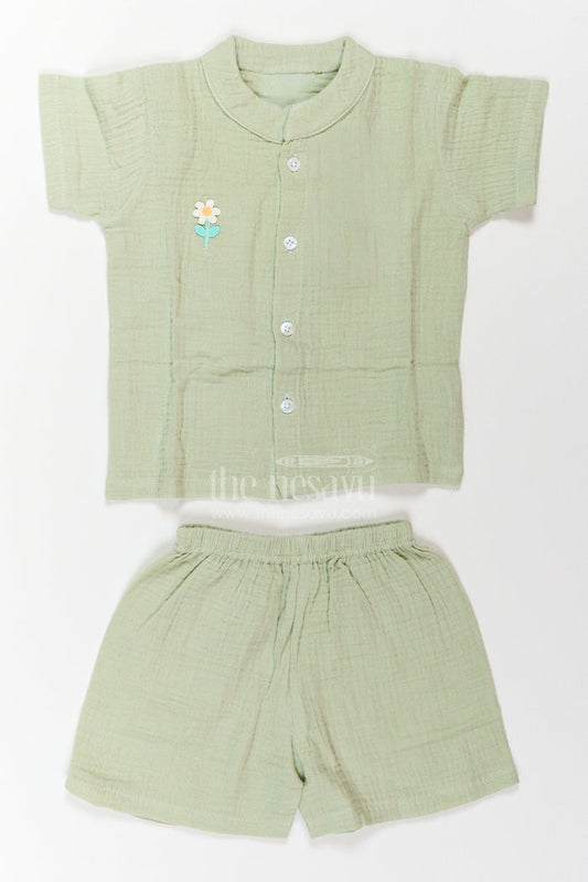 The Nesavu Night Dress Kids Breathable Pajama Set for Summer Sleep and Relaxed Mornings Nesavu 18 (2Y) / Green / Muslin NS086A-18 Nesavu Kids Breathable Muslin Pajama Set For Summer Sleep Relaxed Mornings With Floral Embroidered Top