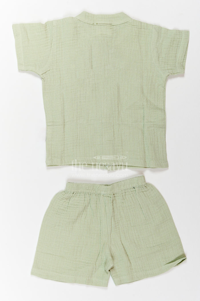 The Nesavu Night Dress Kids Breathable Pajama Set for Summer Sleep and Relaxed Mornings Nesavu Nesavu Kids Breathable Muslin Pajama Set For Summer Sleep Relaxed Mornings With Floral Embroidered Top