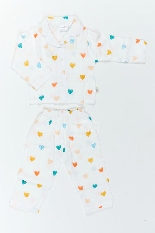 The Nesavu Night Dress Kids Muslin Night Suit for Bedtime Comfort and Relaxed Sleep Nesavu 18 (2Y) / off white / Muslin NS082A-18 Nesavu Kids Muslin Night Suit For Bedtime Sleepovers With Heart Print Shirt And Full Length Pajama