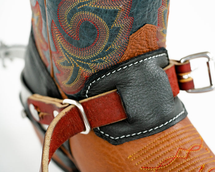 Easy to use Spur Strap Cover