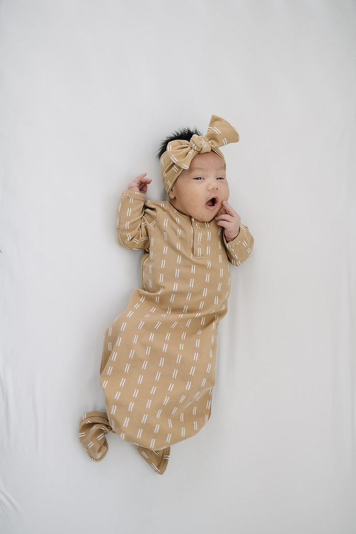 Light Mustard Strokes Knot Gown