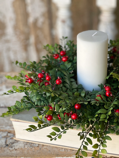 Lively Berry Bough Candle Ring | 16"