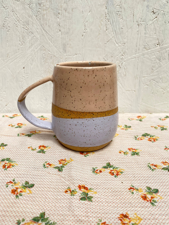 MUG: White / lime green