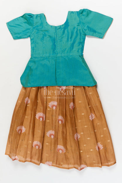 The Nesavu Pattu Pavadai Pattu Pavadai Set for Baby Girls’ Temple Visits and Festive Wear Nesavu 18 (2Y) / Turquoise / Banarasi GPP362B-18 Nesavu pattu pavadai set for baby girls with lotus skirt and scallop peplum blouse