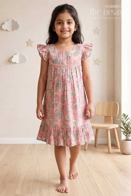 The Nesavu Girls Cotton Frock Pink Floral Printed Cotton Frock for Girls Nesavu 16 (1Y) / Pink GFC1334A-16 Pink Floral Printed Cotton Frock for Girls - Comfortable & Stylish | The Nesavu