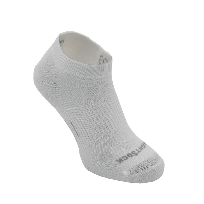 Run, Lo Quarter, White socks.