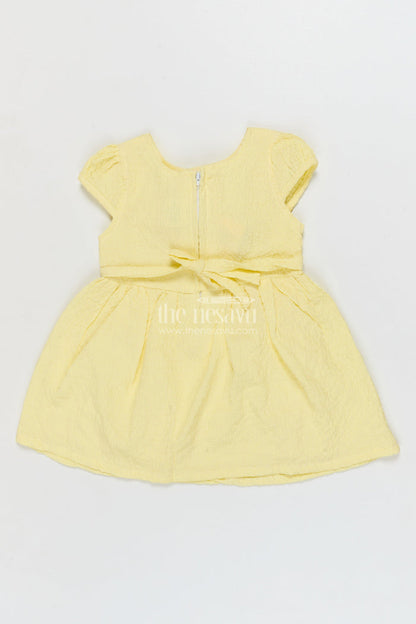 The Nesavu Girls Cotton Frock Seersucker Cotton Frock for Baby Girls’ Summer Days Nesavu Nesavu baby girl summer frock in seersucker cotton with floral applique and puff sleeves