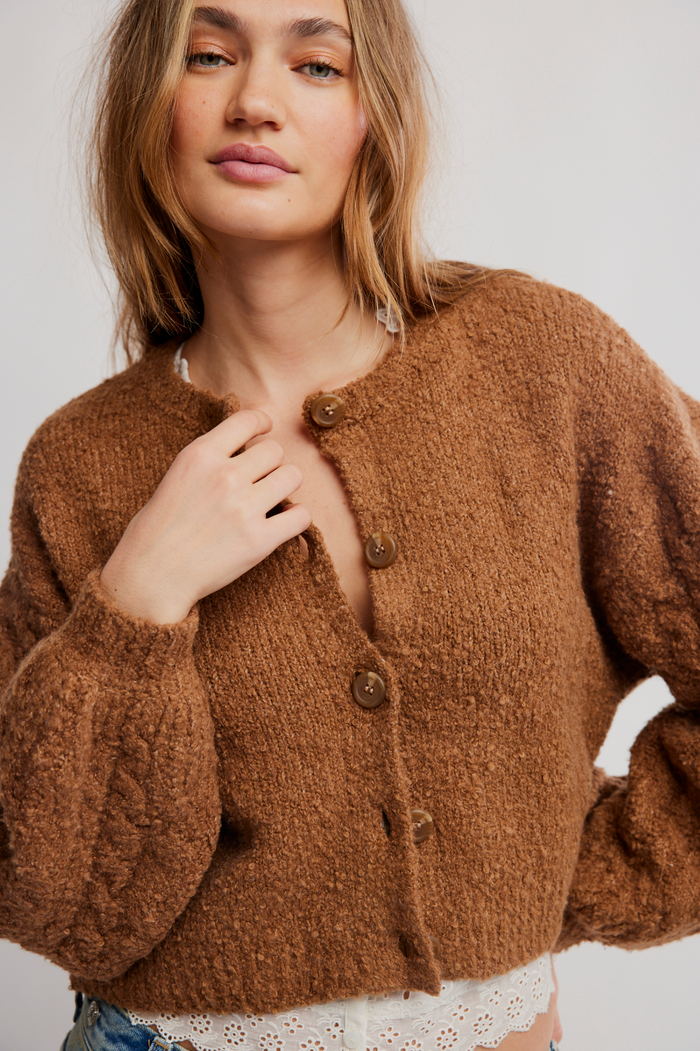 Thistle Cardi - Macadamia