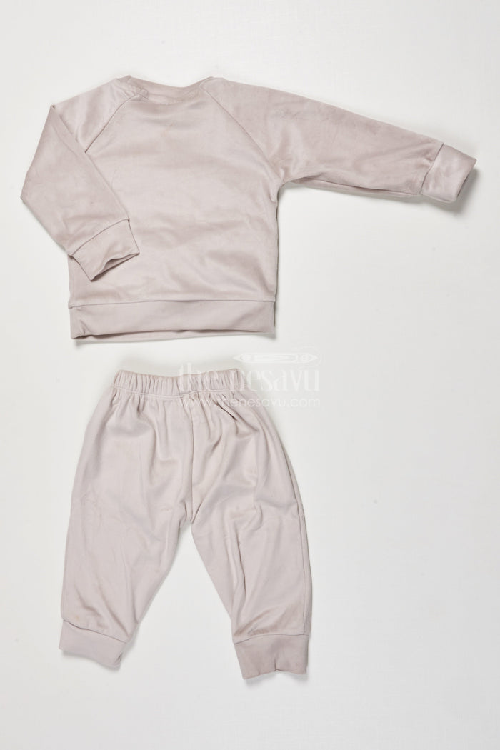The Nesavu Boys Casual Set Toddler Boys Cotton Set with Joggers for Relaxed Everyday Style Nesavu Nesavu toddler boys cotton jogger set bear print  made cozy wear everyday fun