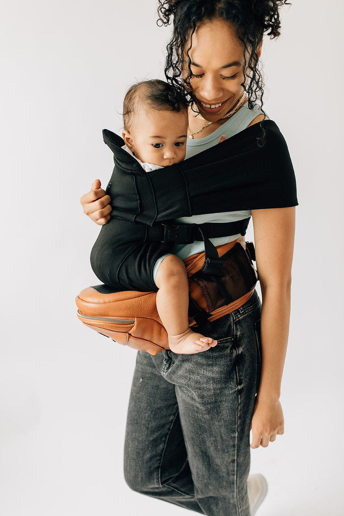 Tushbaby Carrier- Cognac