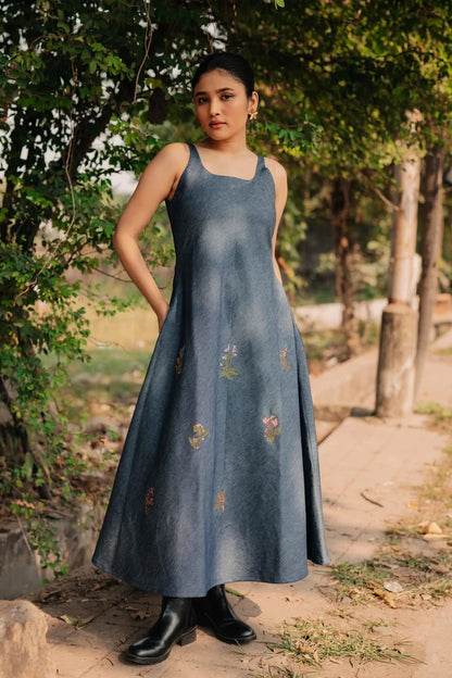 WILDFLOWERS DENIM DRESS Bloome